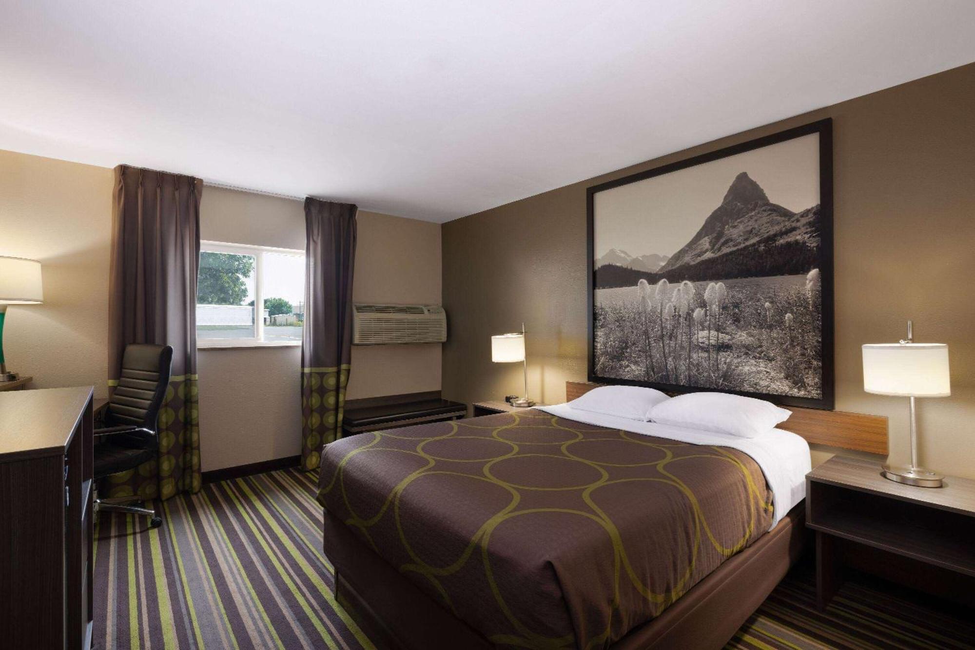 Super 8 By Wyndham Belgrade/Bozeman Airport Μοτέλ Εξωτερικό φωτογραφία